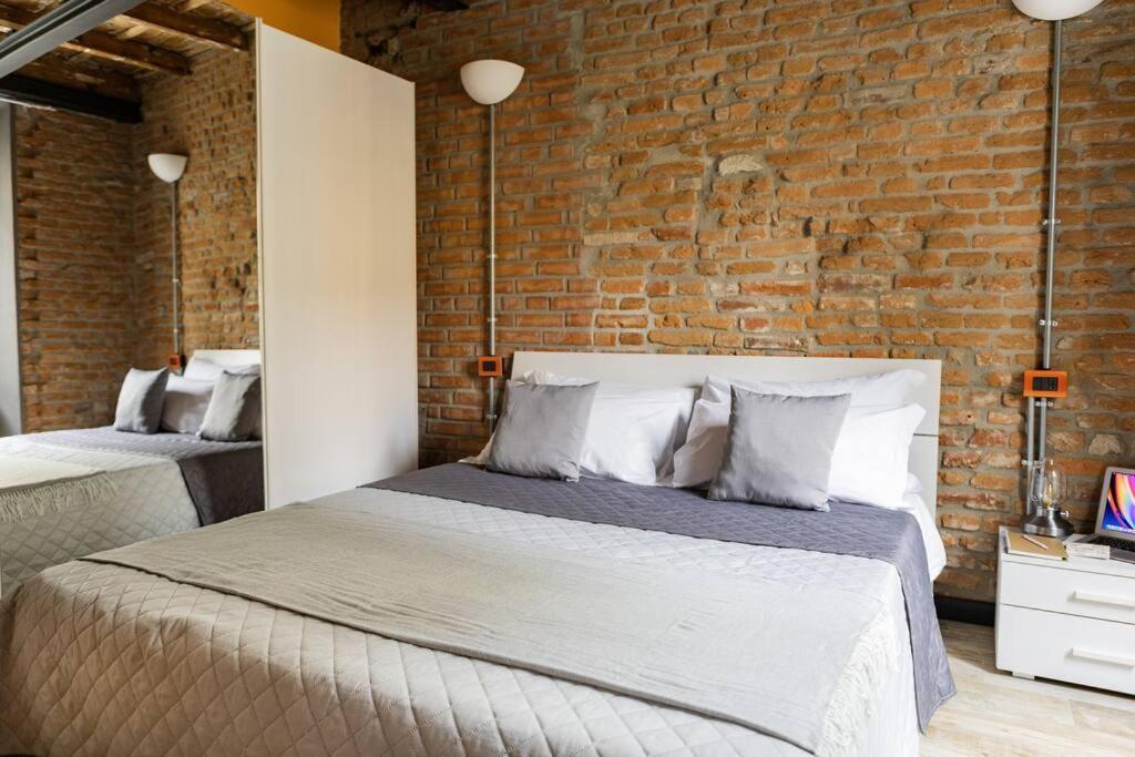 Canonica Brick Apartment Milano Eksteriør billede