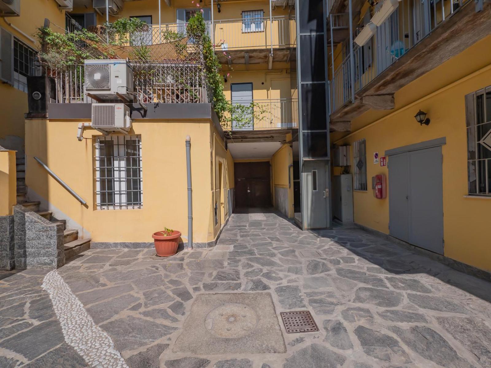 Canonica Brick Apartment Milano Eksteriør billede